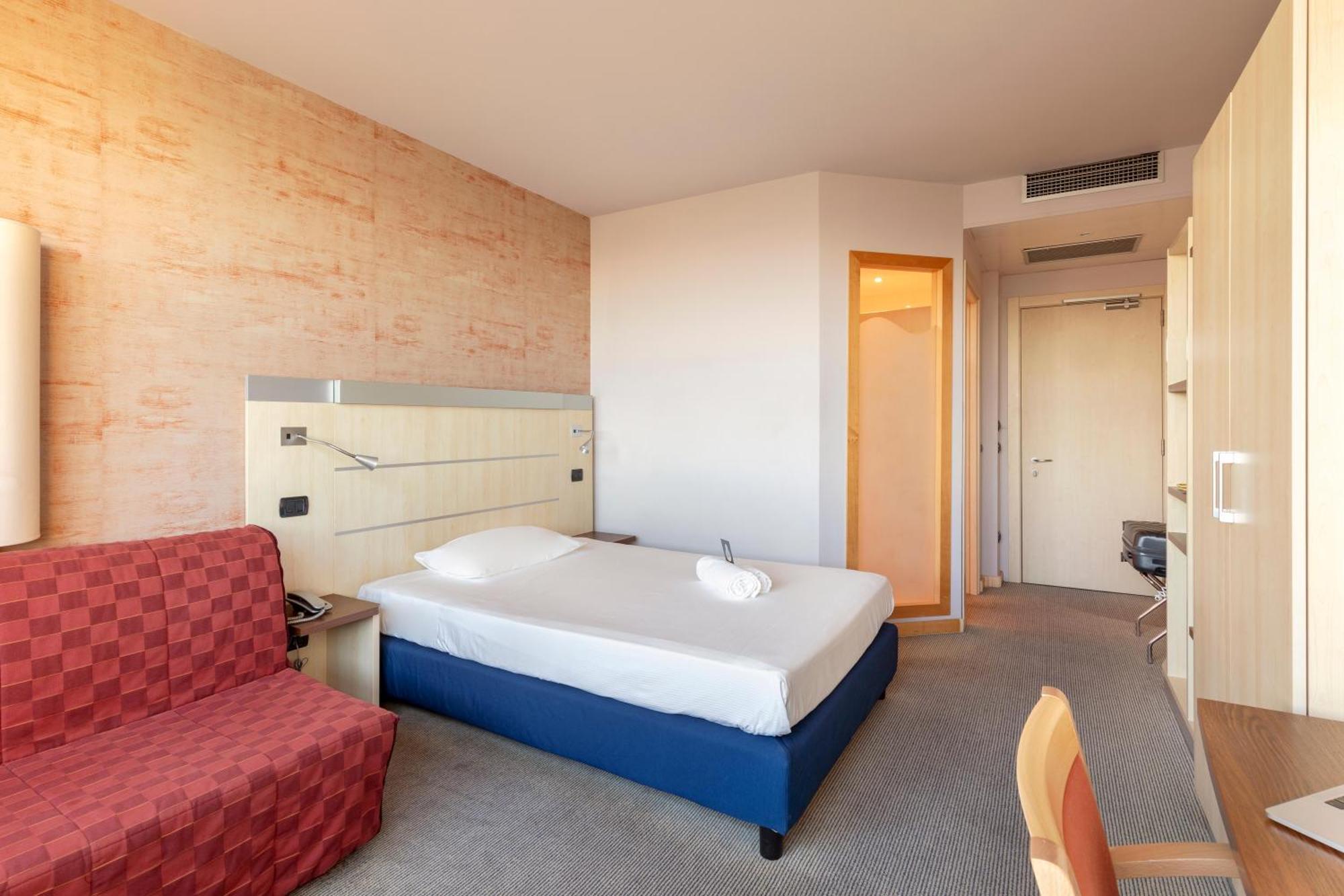 B&B Hotel Cherasco Langhe المظهر الخارجي الصورة