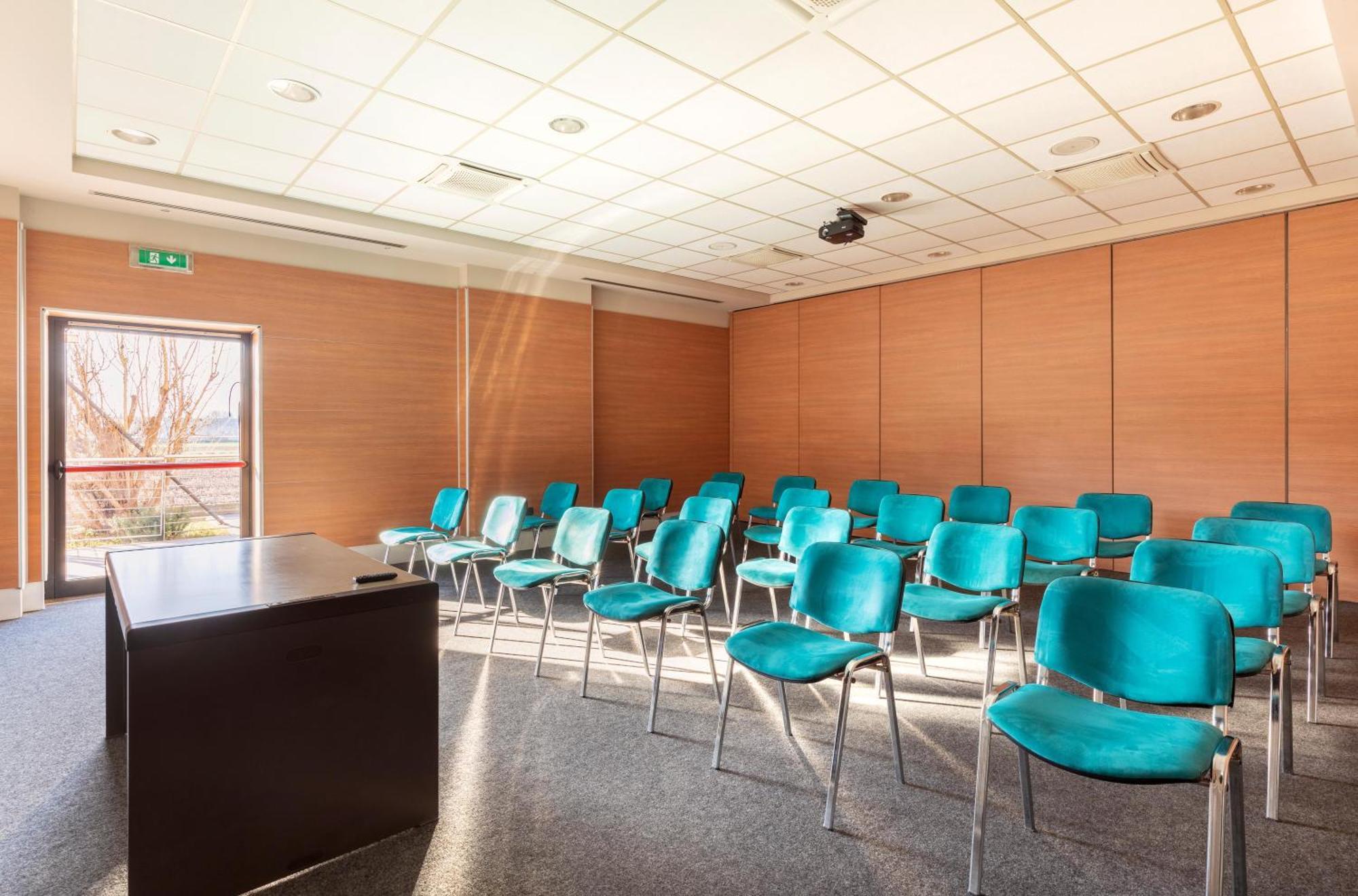 B&B Hotel Cherasco Langhe المظهر الخارجي الصورة