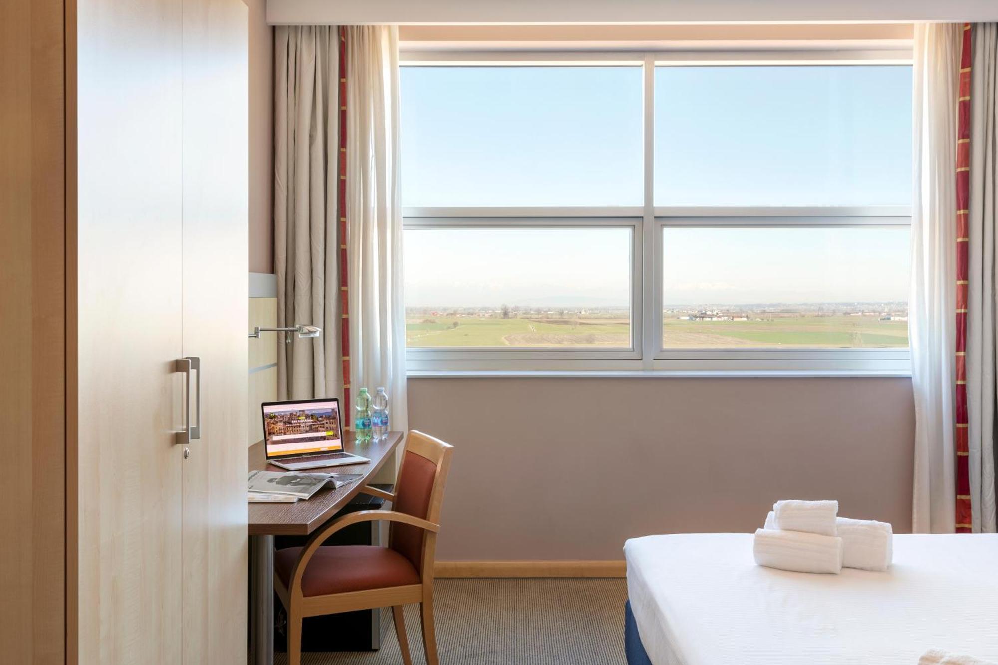 B&B Hotel Cherasco Langhe المظهر الخارجي الصورة