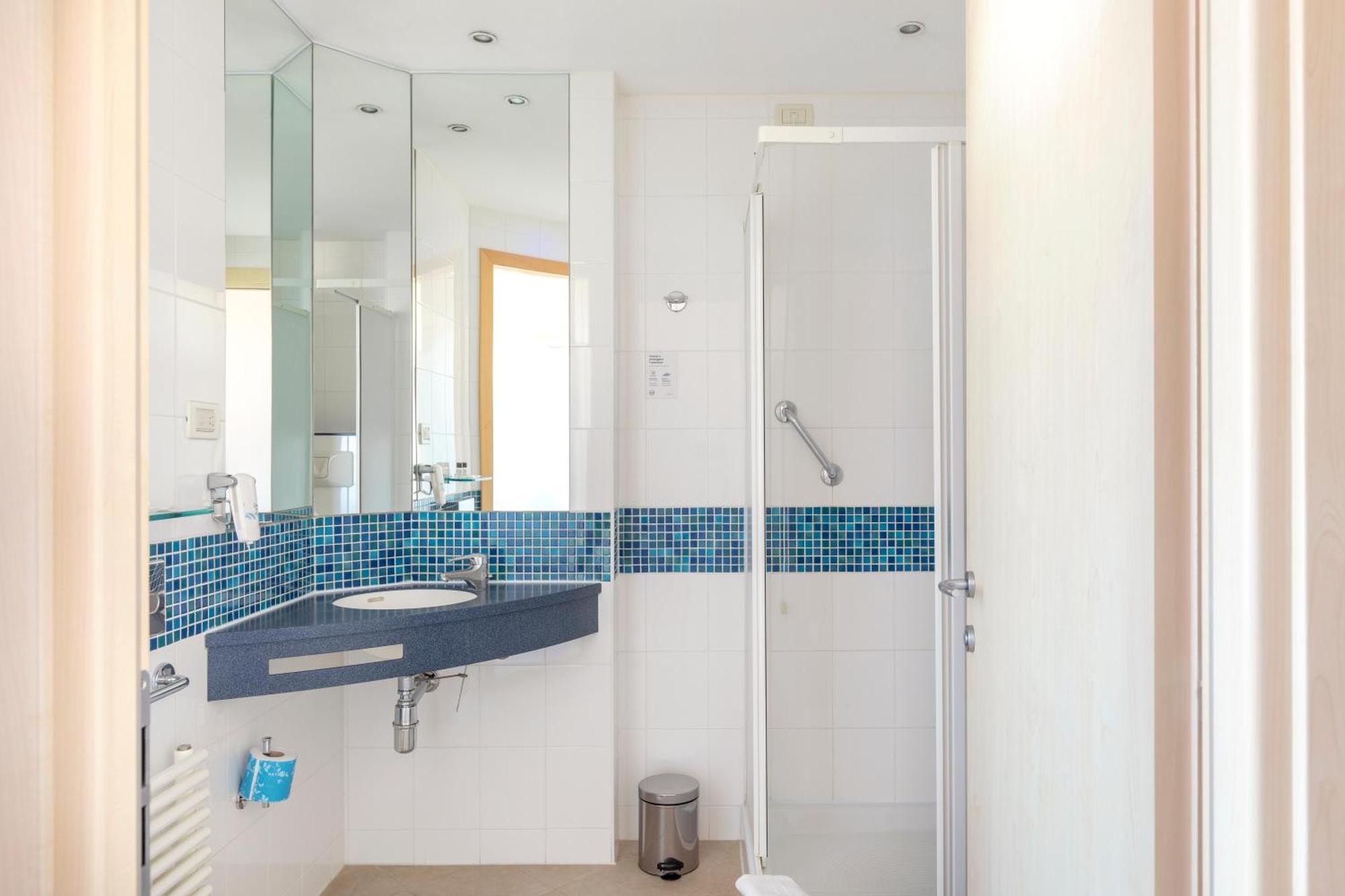 B&B Hotel Cherasco Langhe المظهر الخارجي الصورة