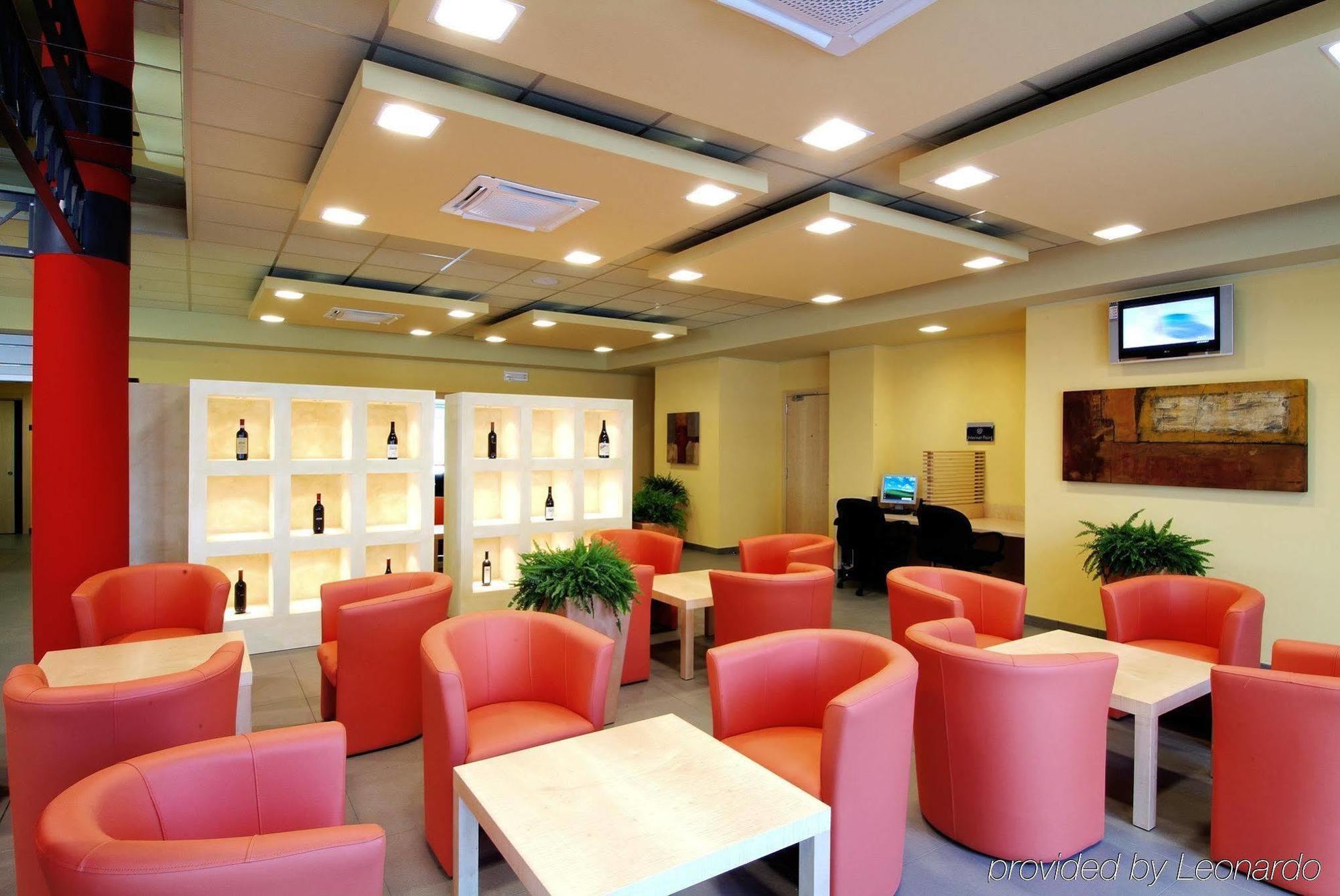 B&B Hotel Cherasco Langhe المظهر الخارجي الصورة